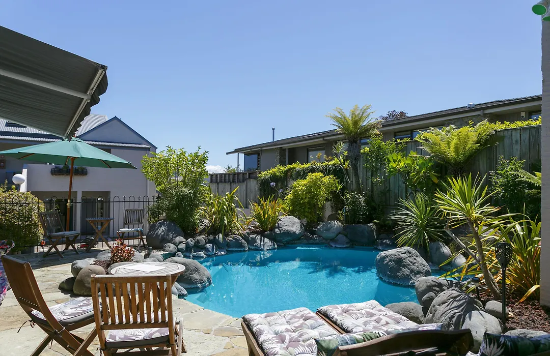 Baycrest Thermal Lodge-1